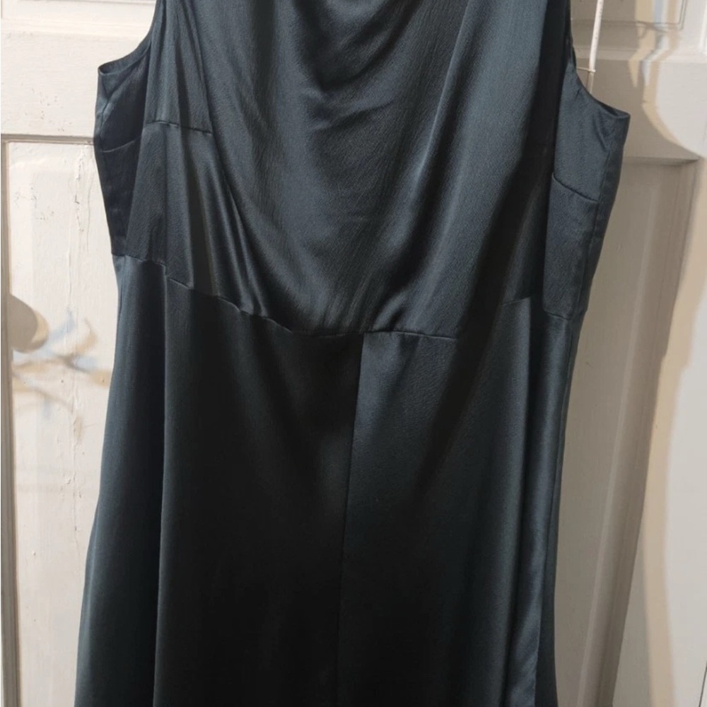 Talbots Black Midi Dress Sleeveless Hammered Silk Gorgeous